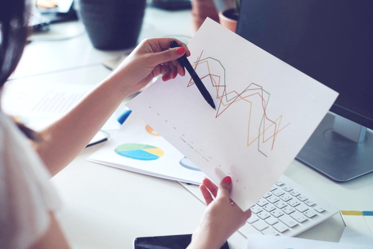 Specialiști în SEO și link building